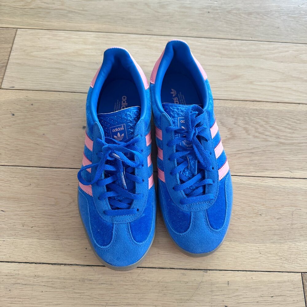 Adidas Gazelle Indoor Velvet Blue w/Pink Stripes sneakers - Picture 3 of 3